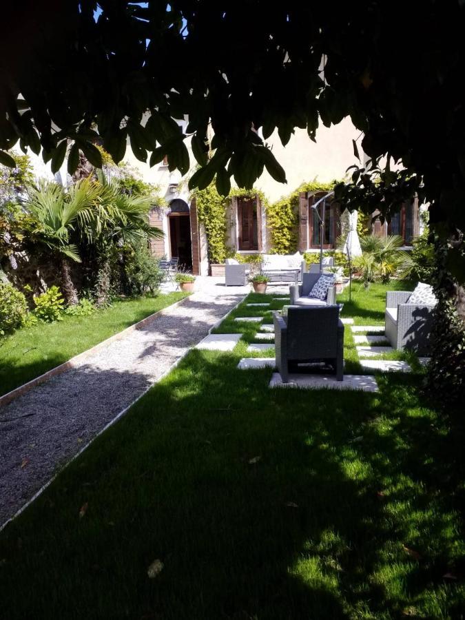 Residenza La Dimora Imperfetta Hotel Salionze Exterior photo